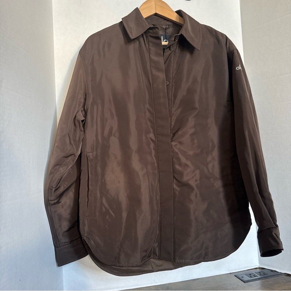 NEW ALO Socialite Shacket Espresso S/M Lightweight Unisex Oversized Jacket Rare